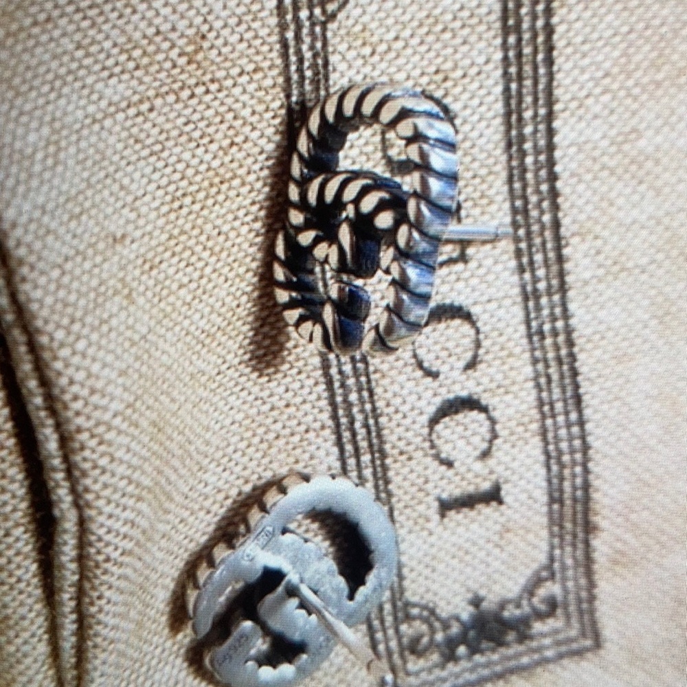 Gucci Silver Interlocking Stud Earrings With Orig… - image 1